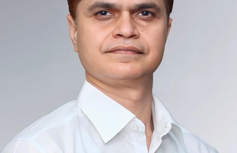 Dr. Nishakant Ojha,