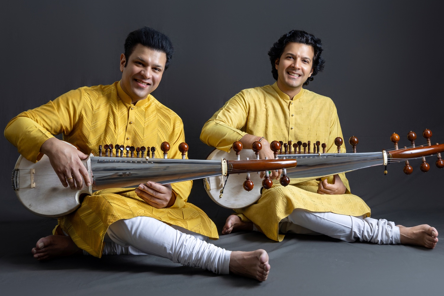 Amaan Ali Bangash and Ayaan Ali Bangash Present Sarod Renditions of Timeless Sai Baba Aarti